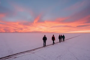 Impacto del turismo en el Salar de Uyuni: cómo visitar el espejo del cielo de forma sostenible – Guía definitiva para un viaje responsable